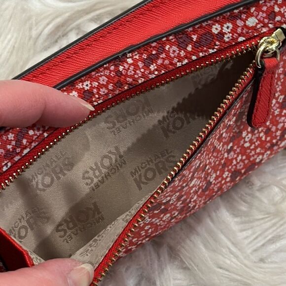 MICHAEL Kors Red Floral Wristlet Phone Tech Case - Picture 7 of 16